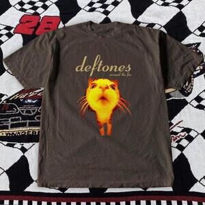 Gildan T Shirt Deftones Around The Fur Brown T Shirt
